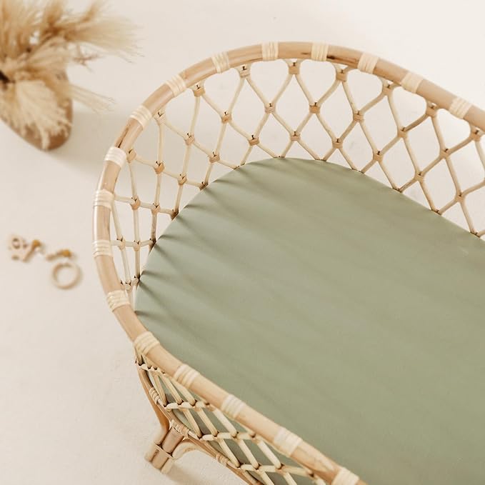 GRSSDER Stretchy Ultra Soft Fitted Bassinet Sheet 2 Pack, Universal Fit for Bassinets Baby Cradle Moses Basket Oval Rectangle Mattress Safe and Snug, Jersey Bassinet Sheets for Girls, Cream/Sage