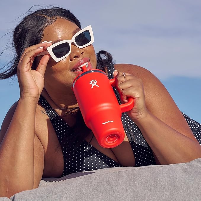 Hydro Flask Travel Tumbler Stainless Steel Vacuum Insulated Tumbler with Lid and Straw for Cold Water and Drinks for Sports, School, Work, Car, Travel, Weekends