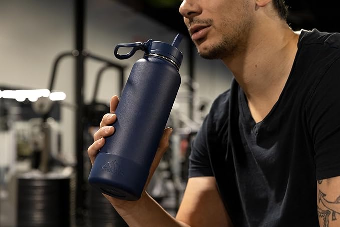 Hydrapeak 32oz Sport Insulated Water Bottle with Straw or Chug Lid, Leak & Spill Proof, Keeps Drinks Cold for 24 Hours, Hot for 12 Hours, Premium Stainless Steel Water Bottles (32oz, Gingerbread)