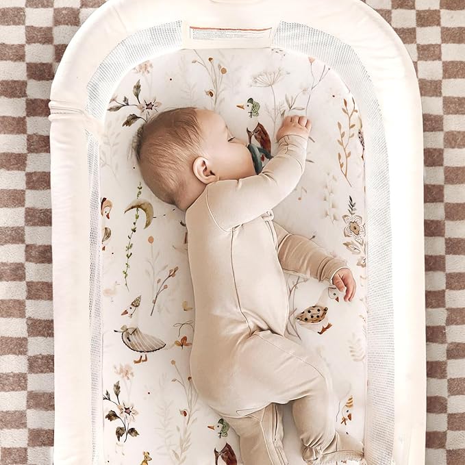 Stretchy Ultra Soft Fitted Bassinet Sheets 2 Pack, Universal Fitted for Baby Cradle Moses Basket Oval Rectangle Mattress Safe and Snug, Stylish Bassinet Sheet for Baby Boy and Girl