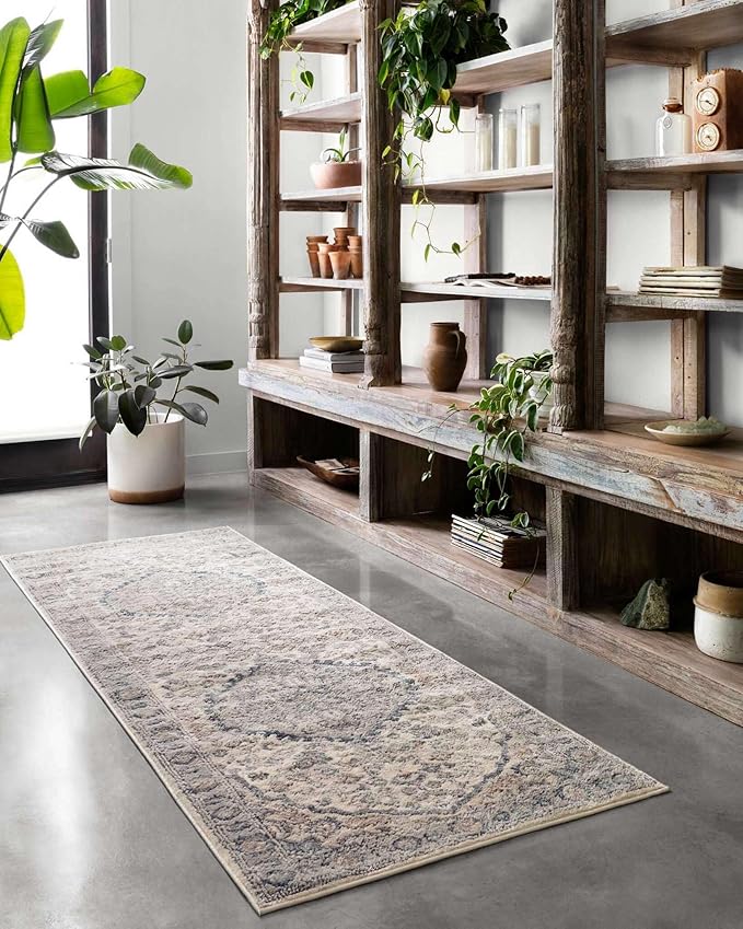 Loloi Teagan Collection 5'-3" x 7'-6" Area Rug in Natural/Lt. Grey - Large, Soft Neutral Rug, High-Traffic for Living Room, Bedroom, Home Office, Dining Area