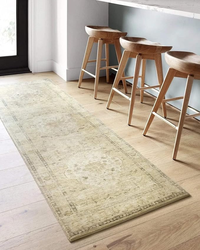 Loloi II Rosette Sand/Ivory 2'-6" x 7'-6" Runner Rug