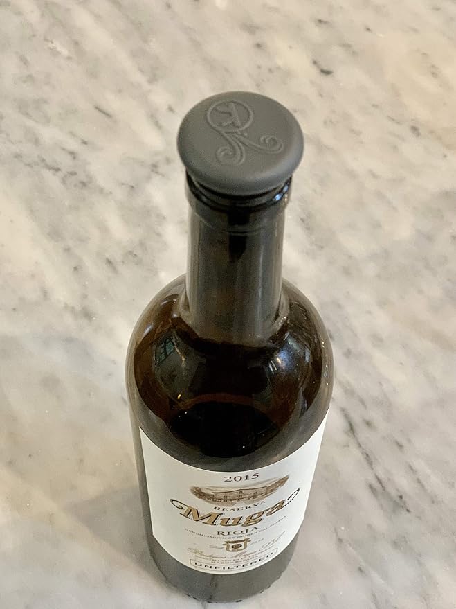 Outset Silicone Wine Bottle Stopper, Set of 4, Black and Blue