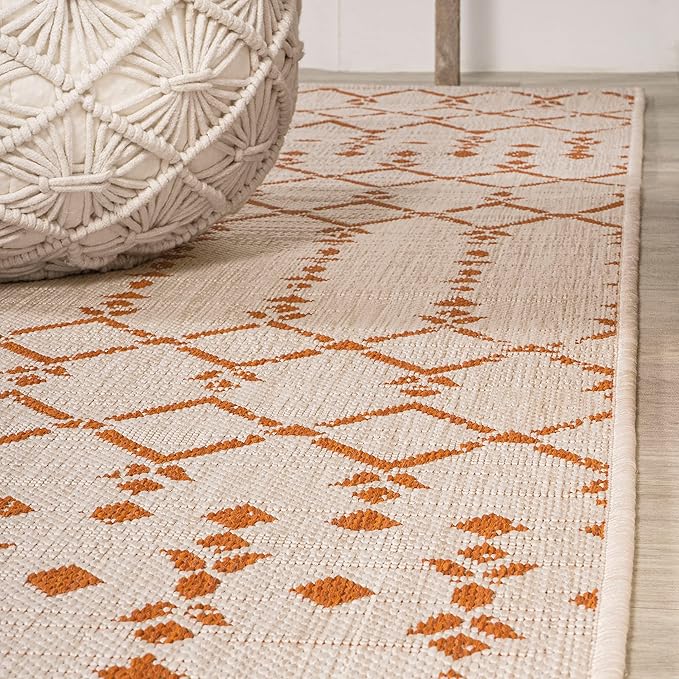 JONATHAN Y SMB108O-5SQ Ourika Moroccan Geometric Textured Weave Indoor Outdoor Area Rug, Bohemian, Rustic, Scandinavian Easy Clean,Bedroom,Kitchen,Backyard,Patio, Non-Shed, Cream/Orange, 5' Square