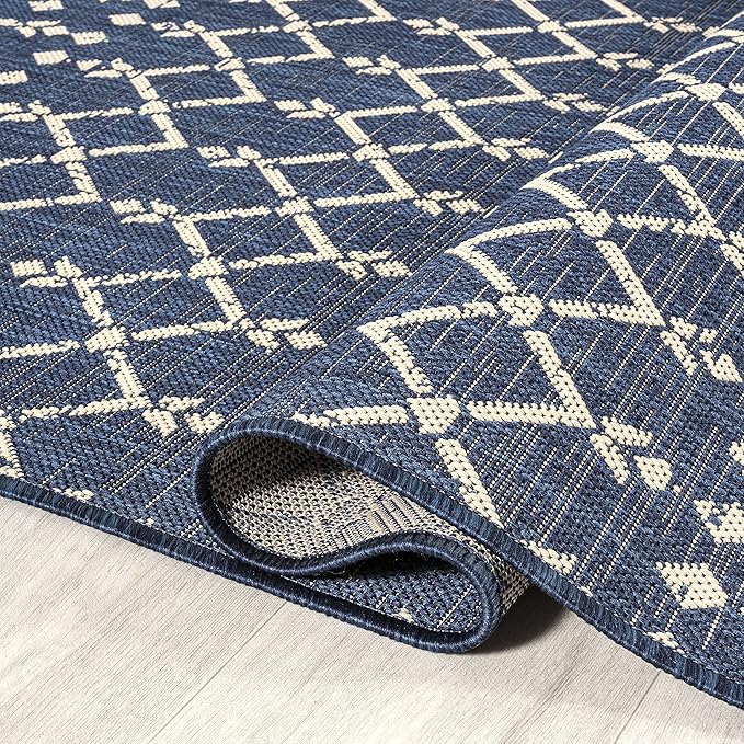 JONATHAN Y SMB108K-5R Ourika Moroccan Geometric Textured Weave Indoor Outdoor Area Rug, Bohemian Coastal Traditional Easy Cleaning,Bedroom,Kitchen,Backyard,Patio,Non Shedding, 5' Round, Navy/Beige