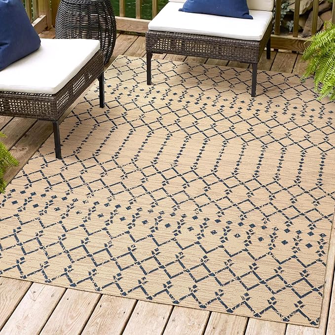 JONATHAN Y SMB108H-4 Ourika Moroccan Geometric Textured Weave Indoor Outdoor -Area Rug, Coastal, Traditional, Transitional Easy-Cleaning,Bedroom,Kitchen,Backyard,Patio,Non Shedding, Beige/Navy, 4 X 6