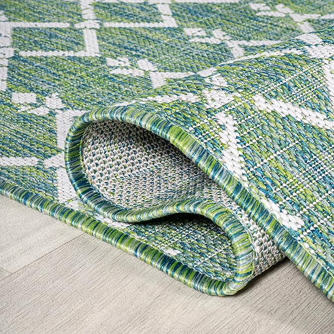 JONATHAN Y SMB108L-4 Ourika Moroccan Geometric Textured Weave Indoor Outdoor Area-Rug, Bohemian Rustic Scandinavian Easy-Cleaning,Bedroom,Kitchen,Backyard,Patio,Non Shedding, 4 X 6, Green/Cream