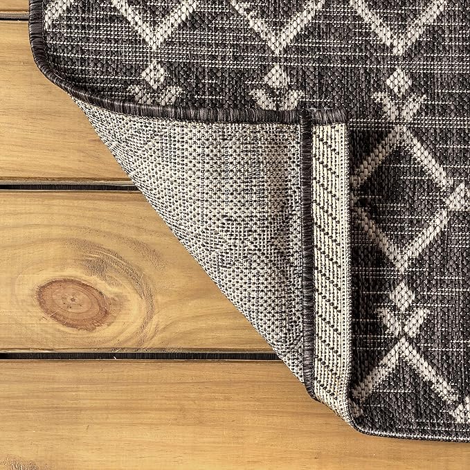 JONATHAN Y SMB108F-8 Ourika Moroccan Geometric Textured Weave Indoor Outdoor -Area Rug, Bohemian, Rustic, Scandinavian Easy-Cleaning,Bedroom,Kitchen,Backyard,Patio,Non Shedding, Black/Gray, 8 X 10