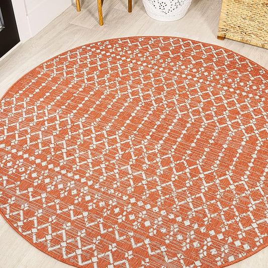 JONATHAN Y SMB108P-5R Ourika Moroccan Geometric Textured Weave Indoor Outdoor -Area Rug, Coastal, Bohemian, Modern Easy-Cleaning,Bedroom,Kitchen,Backyard,Patio,Non Shedding, Orange/Cream, 5' Round