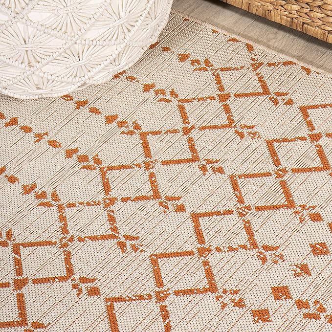 JONATHAN Y SMB108O-5SQ Ourika Moroccan Geometric Textured Weave Indoor Outdoor Area Rug, Bohemian, Rustic, Scandinavian Easy Clean,Bedroom,Kitchen,Backyard,Patio, Non-Shed, Cream/Orange, 5' Square