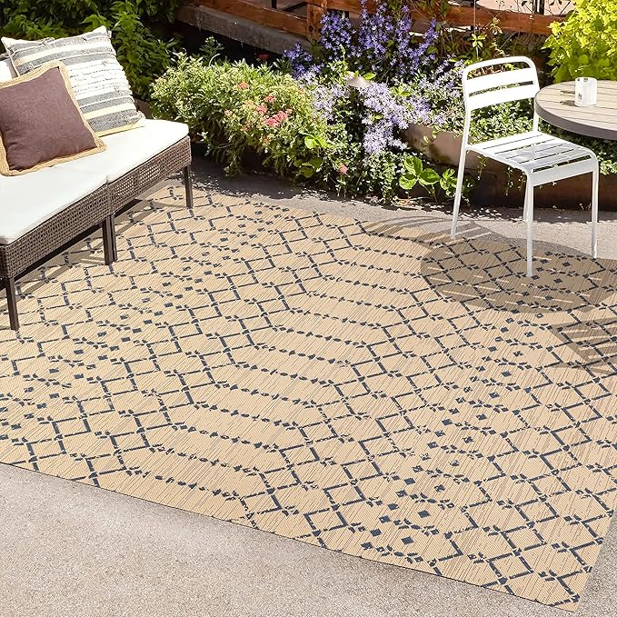 JONATHAN Y SMB108H-4 Ourika Moroccan Geometric Textured Weave Indoor Outdoor -Area Rug, Coastal, Traditional, Transitional Easy-Cleaning,Bedroom,Kitchen,Backyard,Patio,Non Shedding, Beige/Navy, 4 X 6