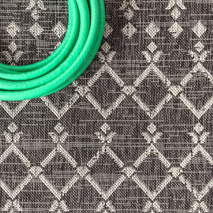 JONATHAN Y SMB108F-28 Ourika Moroccan Geometric Textured Weave Indoor Outdoor Runner Rug, Bohemian, Rustic, Scandinavian Easy Cleaning,Bedroom,Kitchen,Backyard,Patio,Non Shedding, Black/Gray, 2 X 8