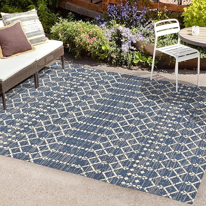 JONATHAN Y SMB108K-4 Ourika Moroccan Geometric Textured Weave Indoor Outdoor Area-Rug, Bohemian Coastal Traditional Easy-Cleaning,Bedroom,Kitchen,Backyard,Patio,Non Shedding, 4 X 6, Navy/Beige