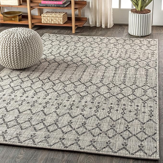 JONATHAN Y SMB108E-6 Ourika Moroccan Geometric Textured Weave Light Gray/Black 6 ft. x 9 ft. Indoor/Outdoor Area Rug, Pet Friendly, Non-Shedding, Stain Resistant, Easy-Cleaning for Backyard, Patio
