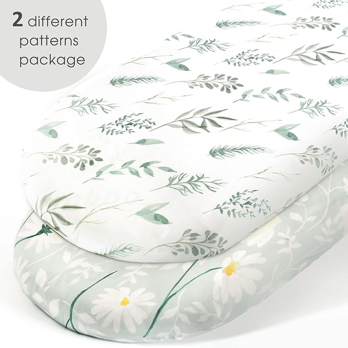 GRSSDER Stretchy Ultra Soft Fitted Bassinet Sheet Set 2 Pack, Universal Fit for Bassinets Baby Cradle Moses Basket Oval Rectangle Mattress, Watercolor Daisy Flowers Bassinet Sheets for Girls