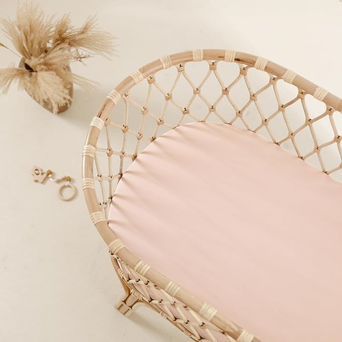 GRSSDER Stretchy Ultra Soft Fitted Bassinet Sheet 2 Pack, Universal Fit for Bassinets Baby Cradle Moses Basket Oval Rectangle Mattress Safe and Snug, Jersey Bassinet Sheets for Girls, White/Pink