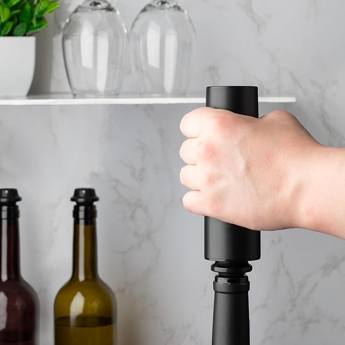 Levare Rechargeable Wine Saver Vacuum Pump Sealer - USB-C Charger, 4 Universal Bottle Stopper Plugs - Prolong Wine Freshness Effortlessly for Days After Uncorking