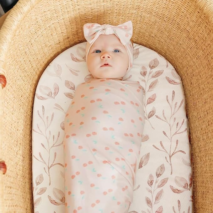 Stretchy Ultra Soft Fitted Bassinet Sheet Set 2 Pack, Universal Fit for Bassinets Baby Cradle Moses Basket Oval Rectangle Mattress Safe and Snug, Beautiful Blush Pink Floral and Cute Animals Print