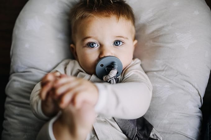 Ely's & Co. Bassinet Sheet Set 2 Pack 100% Jersey Cotton for Baby Girl and Baby Boy - Tan Drawn Star Design