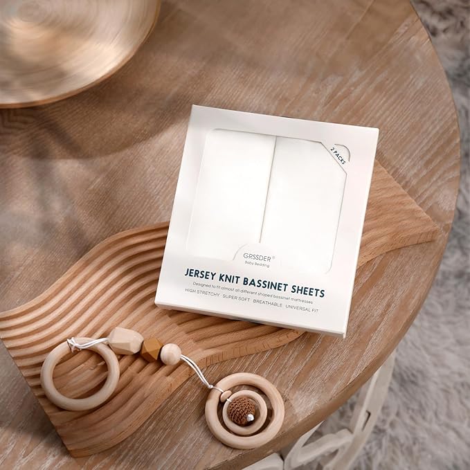 GRSSDER Stretchy Ultra Soft Fitted Bassinet Sheet 2 Pack, Universal Fit for Bassinets Baby Cradle Moses Basket Oval Rectangle Mattress Safe and Snug, Jersey Bassinet Sheets for Girls, White