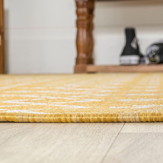 JONATHAN Y SMB108G-5R Ourika Moroccan Geometric Textured Weave Indoor Outdoor Area-Rug, Coastal, Bohemian, Modern Easy-Cleaning,Bedroom,Kitchen,Backyard,Patio,Non Shedding, Yellow/Cream, 5' Round