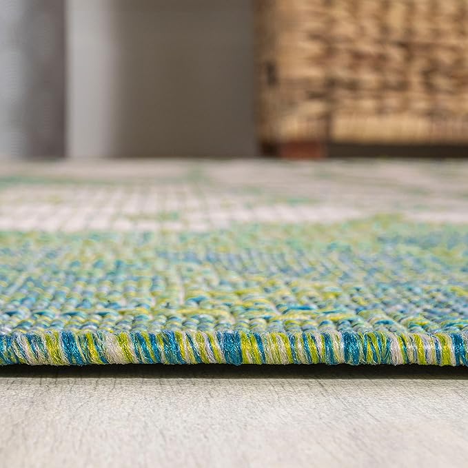 JONATHAN Y SMB110D-28 Zinnia Modern Floral Textured Weave Indoor Outdoor Runner Rug, Bohemian Coastal Mediterranean Easy Cleaning,Bedroom,Kitchen,Backyard,Patio,Non Shedding, Cream/Green, 2 X 8