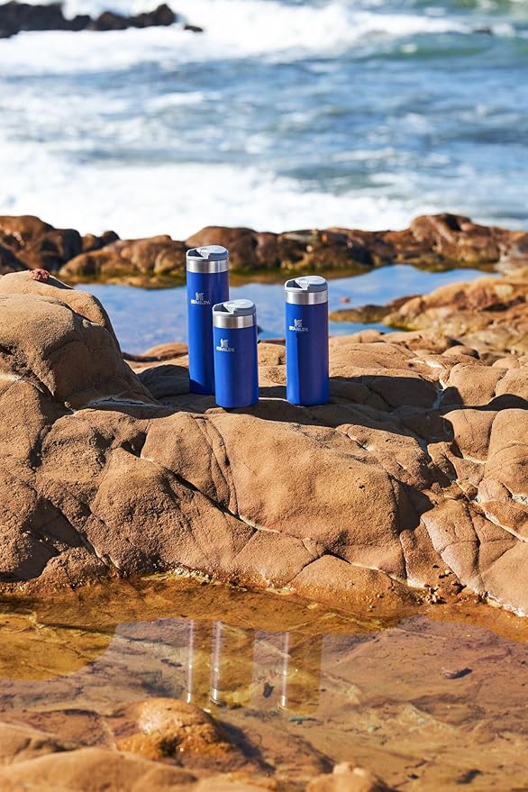 Stanley AeroLight Transit Bottle, Vacuum Insulated Tumbler for Coffee, Tea and Drinks with Ultra-Light Stainless Steel