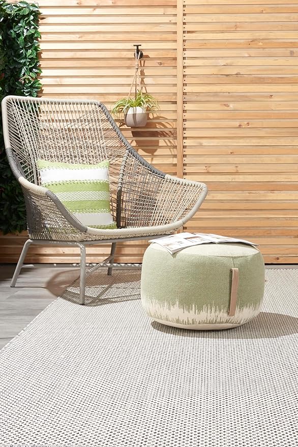 Nourison Courtyard 96" x 120" Fabric Indoor/Outdoor Rug in Ivory Charcoal