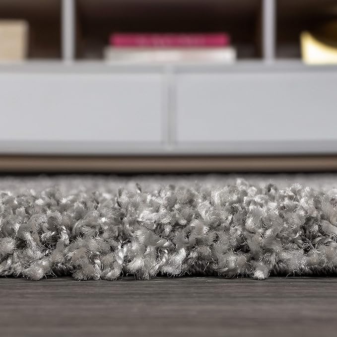 JONATHAN Y MCR100E-5 Mercer Shag Plush Tassel Indoor Area-Rug Bohemian Modern Contemporary Solid Easy-Cleaning Bedroom Kitchen Living Room, 5 X 8, Grey with Tassel