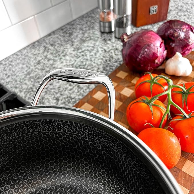 3.0 Quart Hexagon Surface Hybrid Stainless Steel Saucepan with Lid