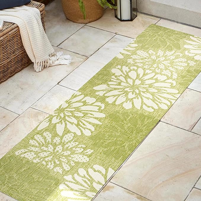 JONATHAN Y SMB110H-28 Zinnia Modern Floral Textured Weave Indoor Outdoor Runner Rug, Country Coastal Transitional Easy-Cleaning,Bedroom,Kitchen,Backyard,Patio,Non Shedding, 2 X 8, Green/Cream