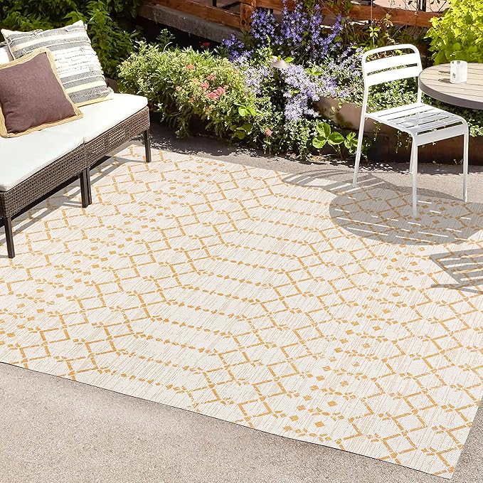 JONATHAN Y SMB108J-4 Ourika Moroccan Geometric Textured Weave Indoor Outdoor Area-Rug, Coastal, Traditional, Transitional Easy-Cleaning,Bedroom,Kitchen,Backyard,Patio,Non Shedding, Cream/Yellow, 4 X 6