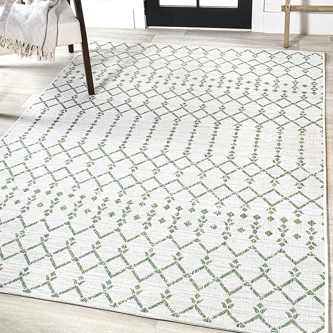 JONATHAN Y SMB108R-5 Ourika Moroccan Geometric Textured Weave Indoor Outdoor Area-Rug, Bohemian Rustic Scandinavian Easy-Cleaning,Bedroom,Kitchen,Backyard,Patio,Non Shedding, 5 X 8, Green/Ivory