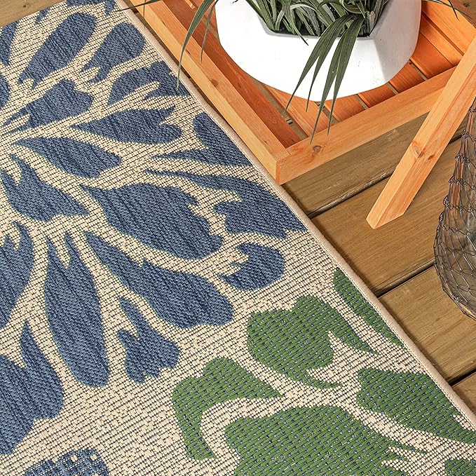 JONATHAN Y SMB110B-8R Zinnia Modern Floral Textured Weave Indoor/Outdoor Area Rug, Bohemian, Coastal, Transitional for Bedroom, Kitchen, Living Room, Easy-Cleaning, Navy/Green, 8' Round