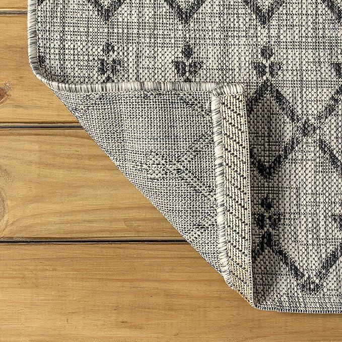 JONATHAN Y SMB108E-214 Ourika Moroccan Geometric Textured Weave Indoor/Outdoor Runner Rug, Bohemian, Scandinavian for Bedroom, Kitchen, Living Room, Easy-Cleaning, Light Gray/Black, 2 ft. x 14 ft.