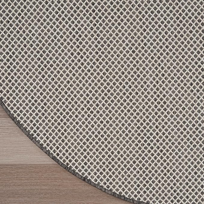 Nourison Courtyard 8' x Round Ivory Charcoal Fabric Modern Area Rug (8' Round)