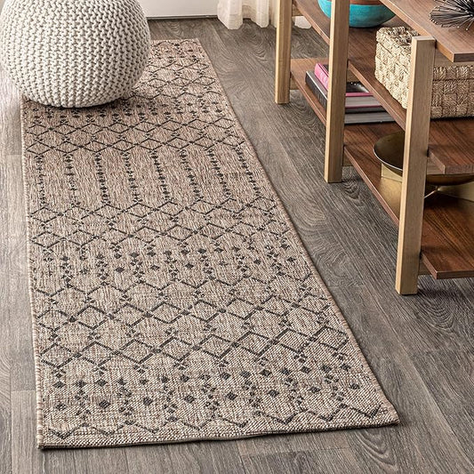 JONATHAN Y SMB108D-214 Ourika Moroccan Geometric Textured Weave Indoor/Outdoor Runner Rug, Bohemian, Scandinavian for Bedroom, Kitchen, Living Room, Easy-Cleaning, Natural/Black, 2 ft. x 14 ft.