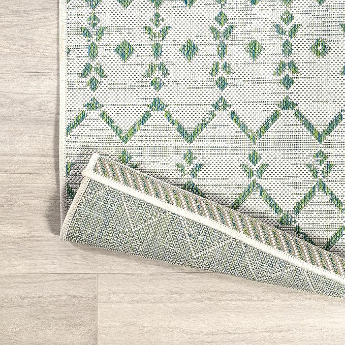 JONATHAN Y SMB108R-5R Ourika Moroccan Geometric Textured Weave Indoor Outdoor Area Rug, Bohemian Coastal Modern Easy Cleaning,Bedroom,Kitchen,Backyard,Patio,Non Shedding, Green/Ivory, 5' Round